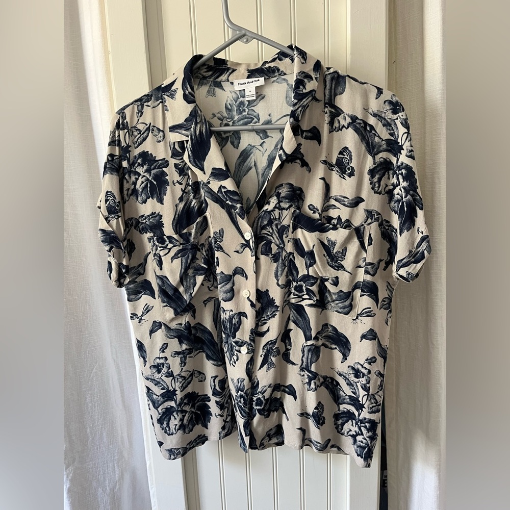 Frank & Oak size medium floral blouse